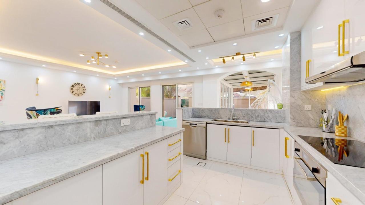 Bella Casa At Serena - Peaceful Three Bed Villa Dubai Exterior photo